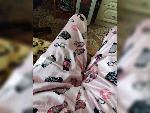 ZaraSss webcam