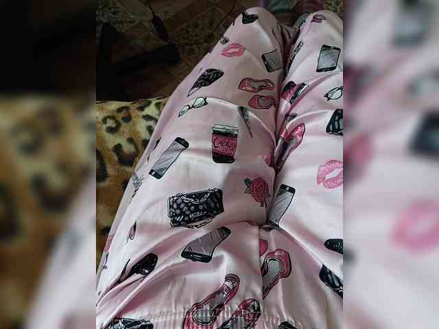 ZaraSss webcam