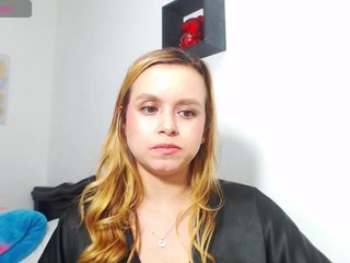isabella-77 Porn Show