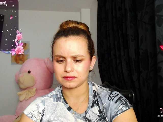 isabella-77 live cam on BongaCams