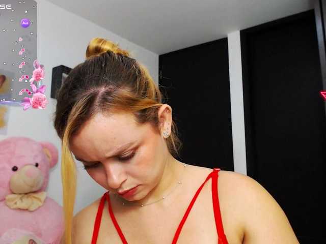 isabella-77 live cam on BongaCams