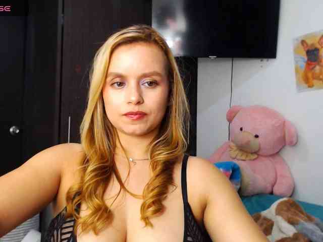 isabella-77 webcam