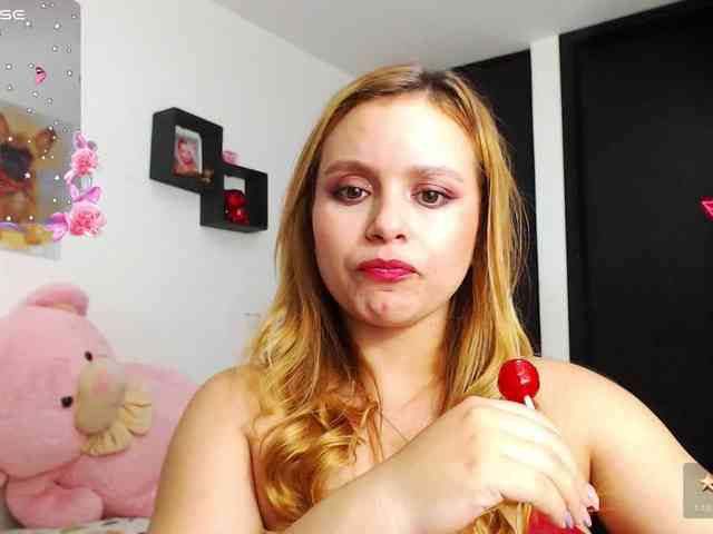 isabella-77 webcam