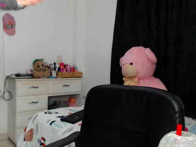 isabella-77 webcam