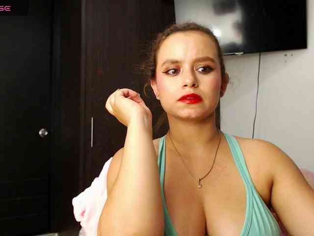 isabella-77 webcam