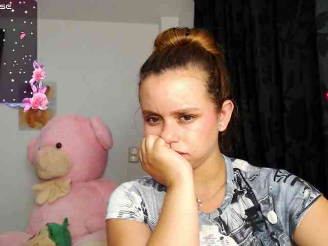 isabella-77 webcam