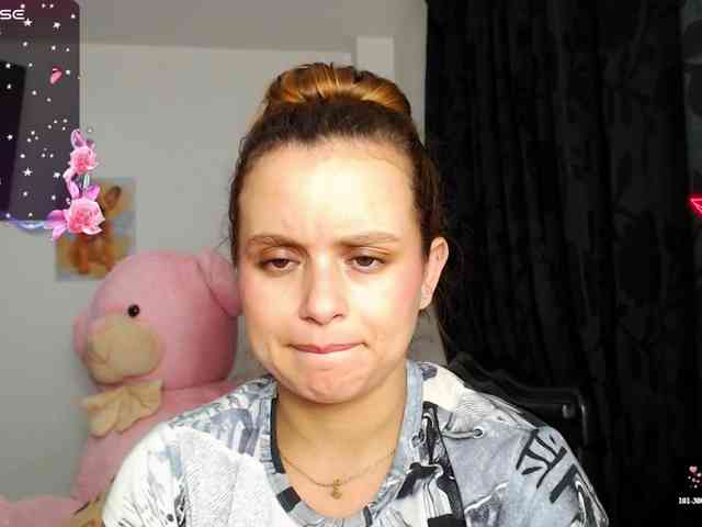 isabella-77 webcam