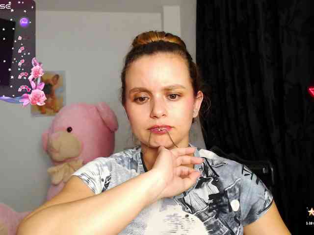 isabella-77 webcam
