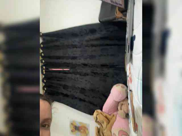 isabella-77 webcam