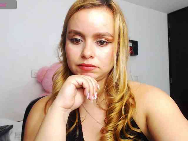 isabella-77 webcam