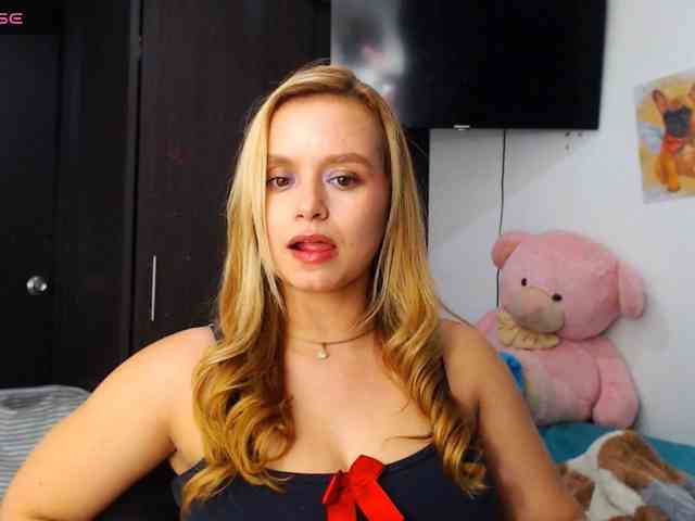 isabella-77 webcam