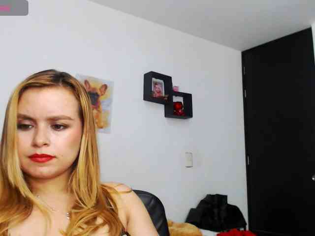 isabella-77 webcam