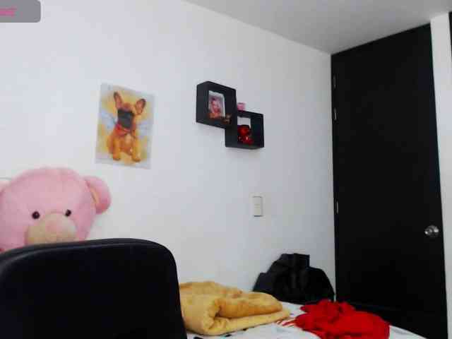 isabella-77 webcam