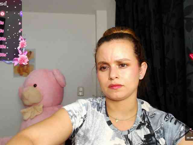 isabella-77 webcam