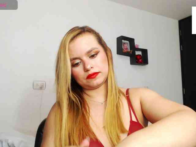 isabella-77 webcam