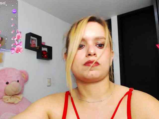 isabella-77 webcam