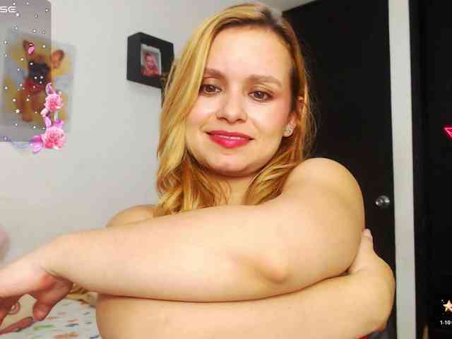 isabella-77 Live Webcam on BongaCams