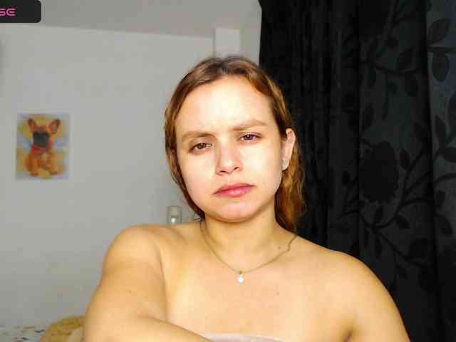 isabella-77 webcam