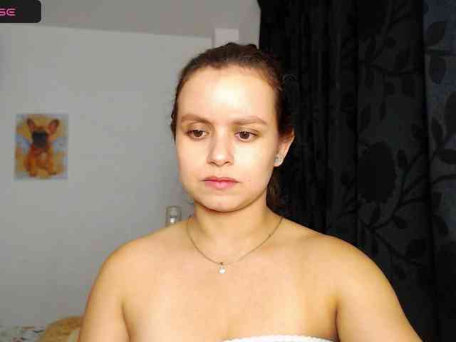 isabella-77 webcam