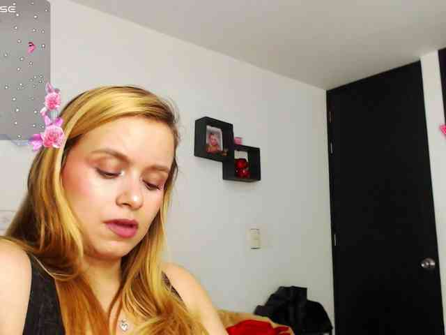 isabella-77 webcam