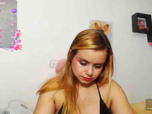 isabella-77 webcam