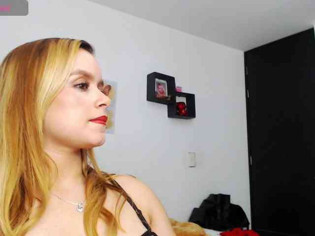 isabella-77 webcam