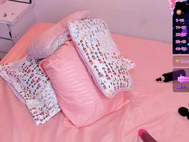 Katta-Gil live cam on BongaCams