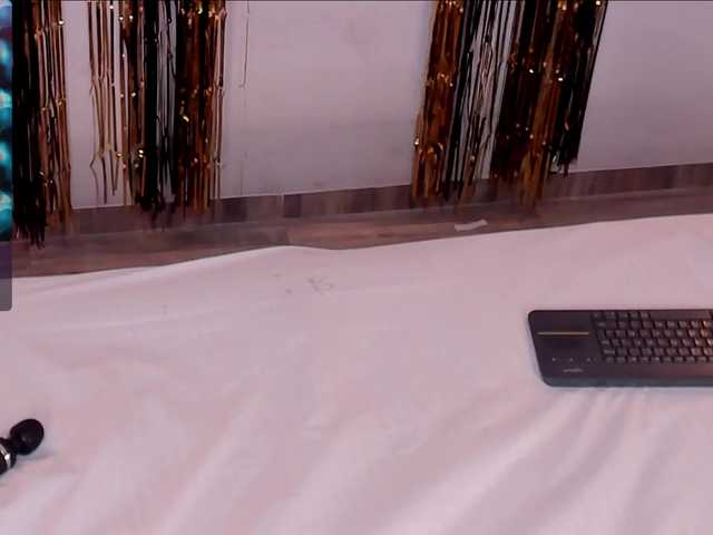 Katta-Gil live cam on BongaCams