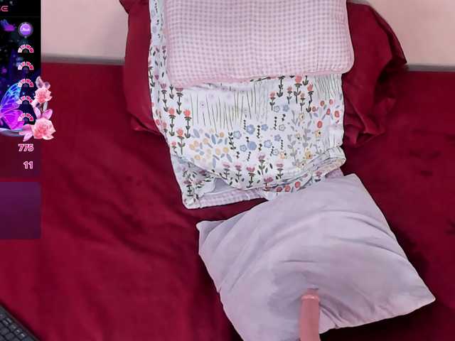 Katta-Gil live cam on BongaCams