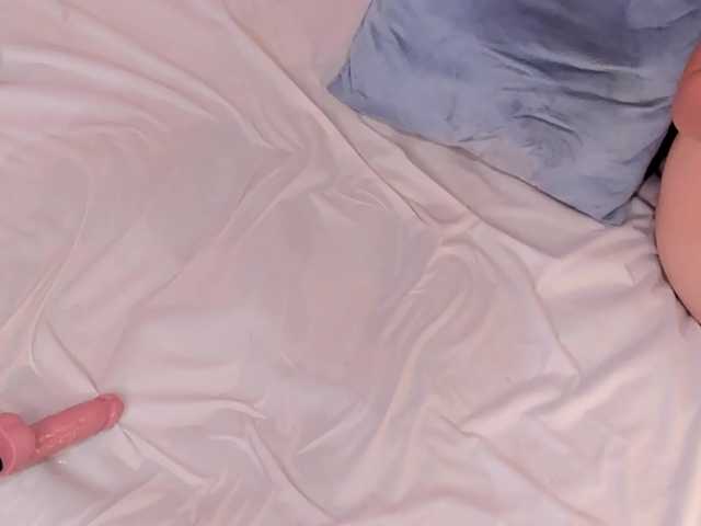 Katta-Gil live cam on BongaCams