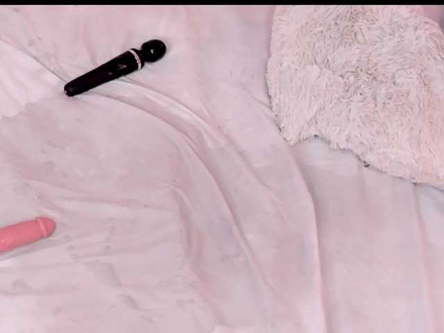 Katta-Gil live cam on BongaCams
