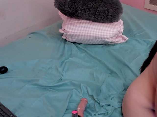 Katta-Gil live webcam show