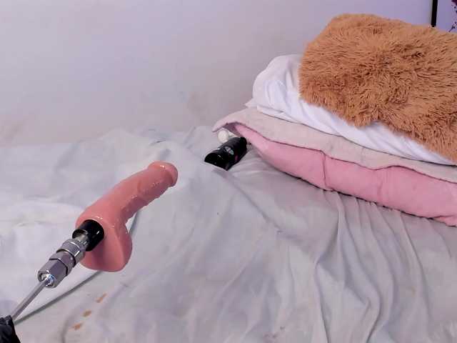 Katta-Gil's BongaCams show and profile