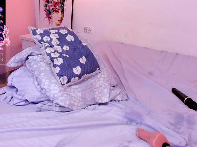 Katta-Gil live cam on BongaCams