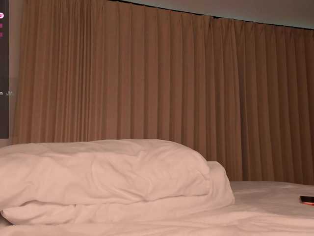 BabyEllen live cam on BongaCams