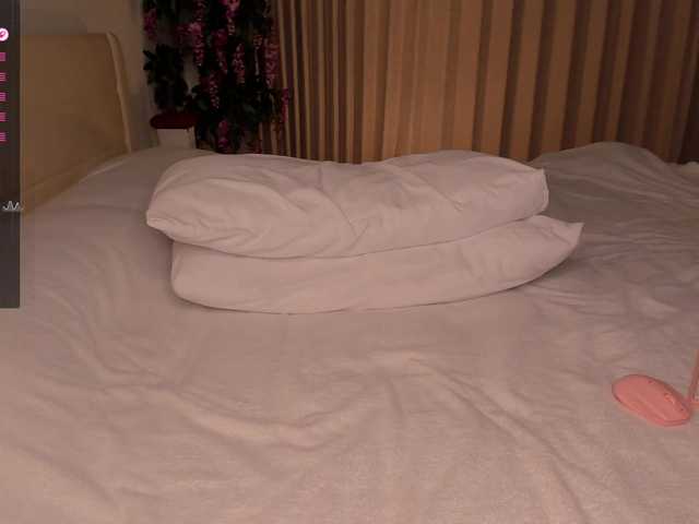 BabyEllen live cam on BongaCams