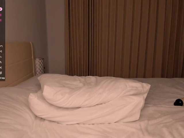 BabyEllen live cam on BongaCams
