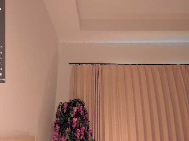 BabyEllen live cam on BongaCams