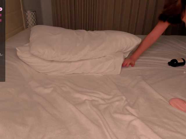 BabyEllen live cam on BongaCams