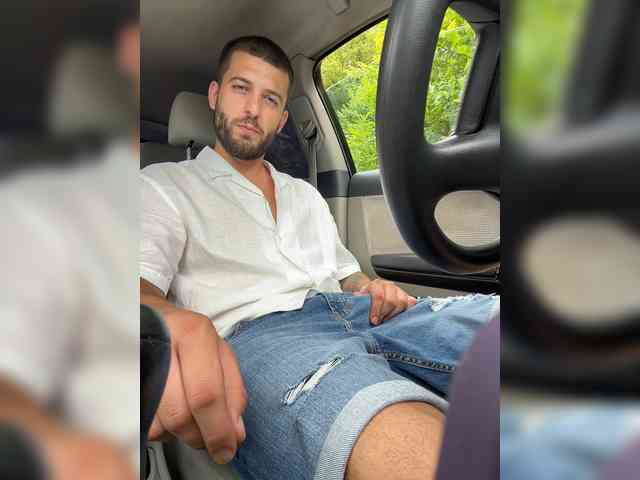 Elchapoguzman95 Sex Cam Show