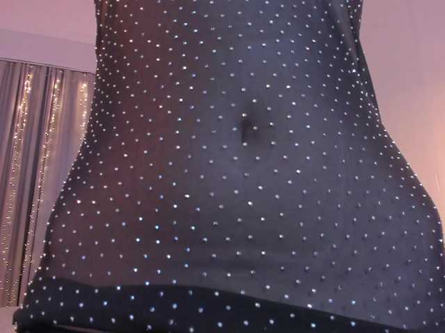 Dollyiaa live cam on BongaCams