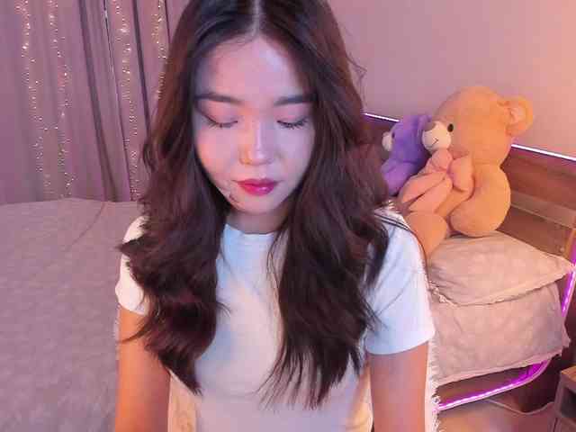 Dollyiaa Sex Cam Show