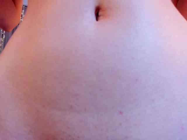 Dollyiaa webcam