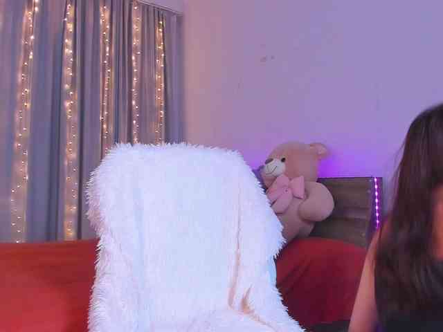 Dollyiaa webcam