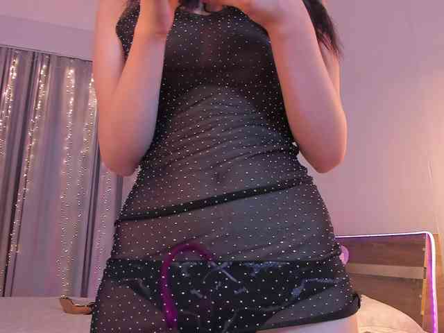 Dollyiaa webcam