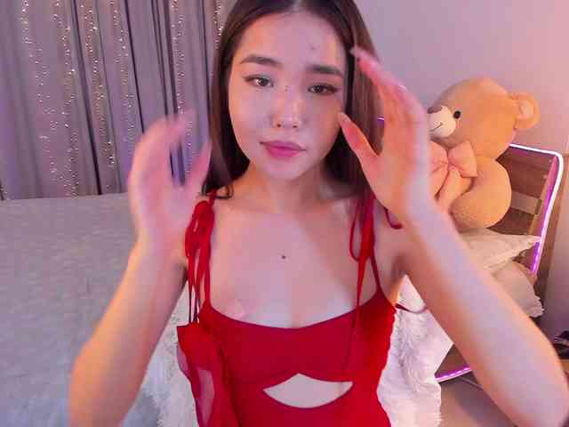 Dollyiaa webcam