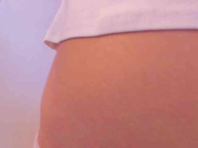Dollyiaa webcam