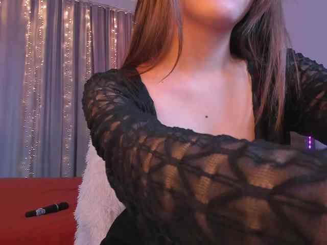 Dollyiaa webcam