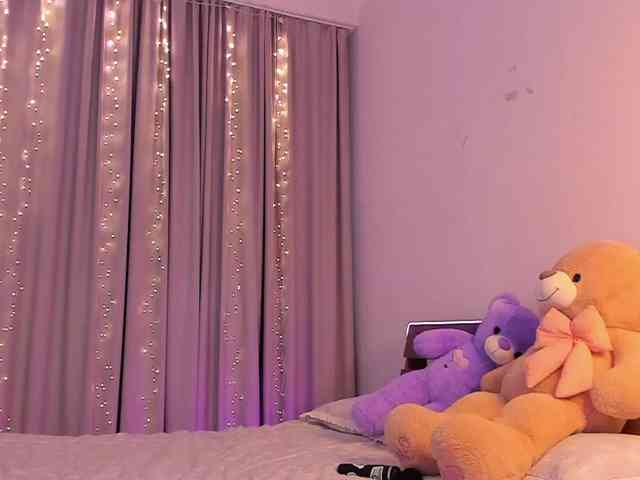 Dollyiaa Sex Cam Show