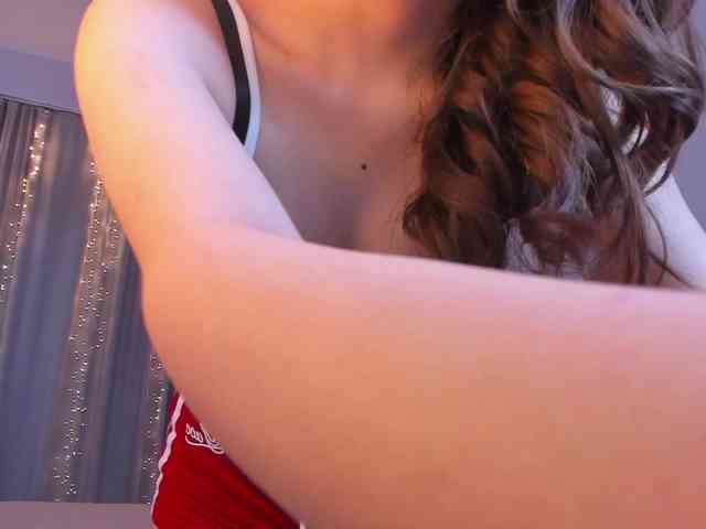 Dollyiaa webcam